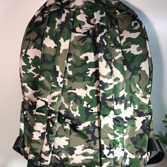 Backpack new wild fable camo print - Picture 7 of 7